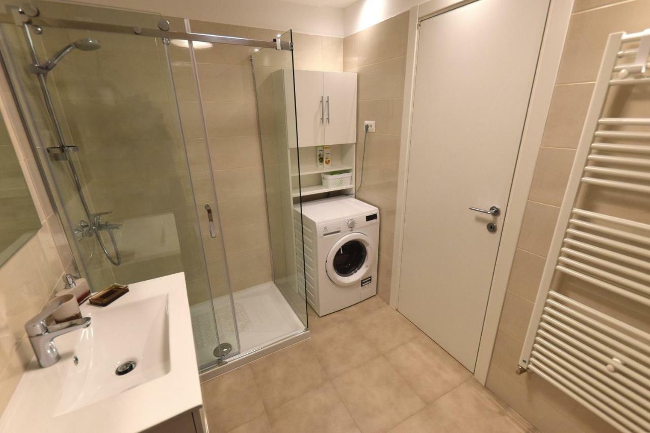 Apartment Vostan Pula Bagian luar foto