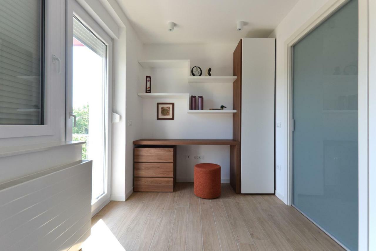 Apartment Vostan Pula Bagian luar foto